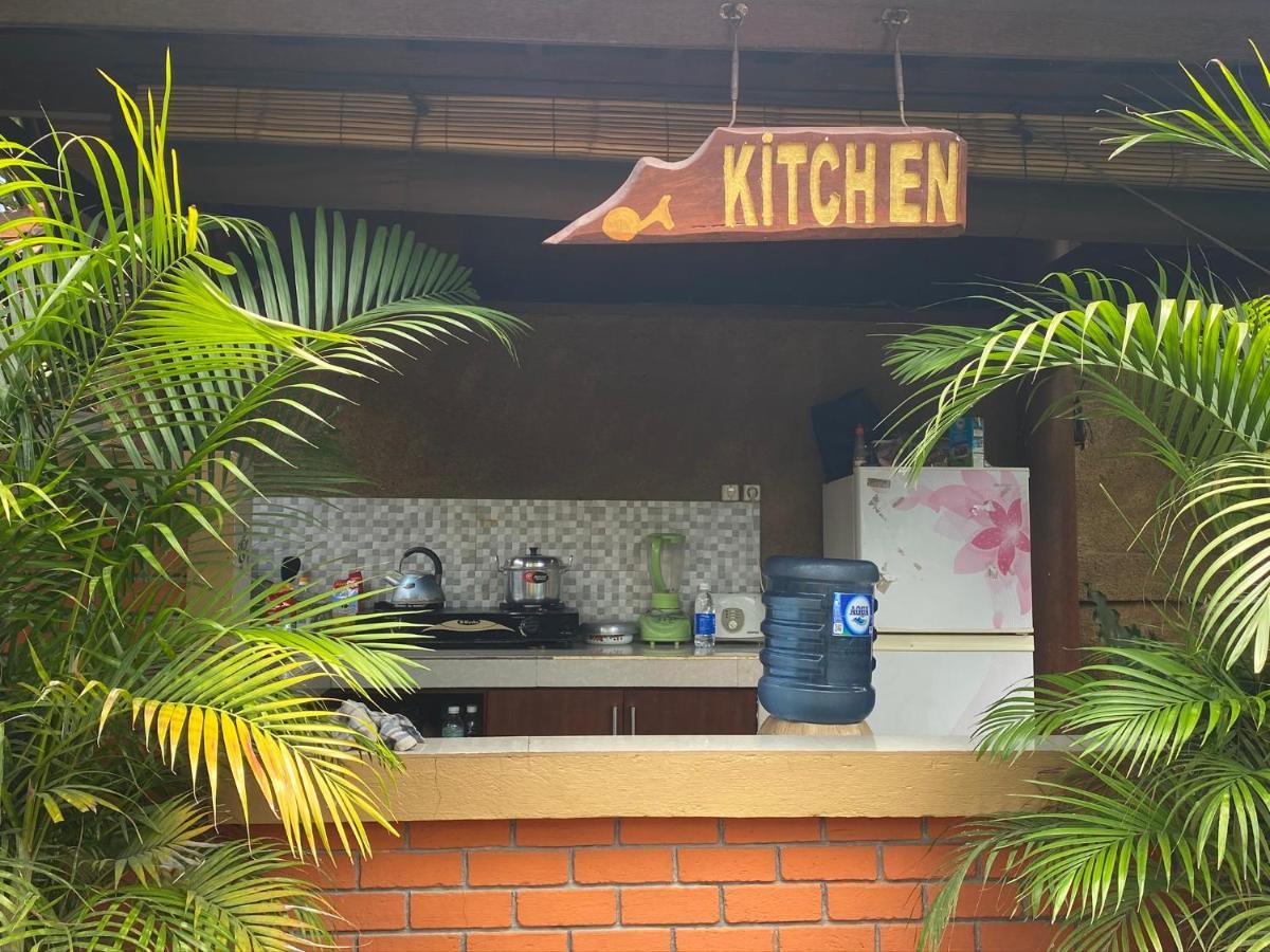 Krisna Homestay Canggu Eksteriør billede
